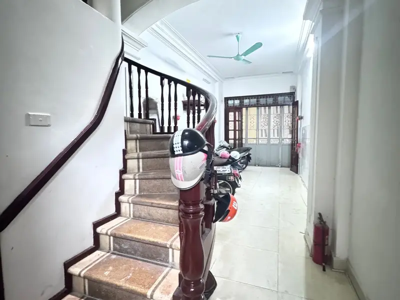 Cơ hội vàng sở hữu nhà 6 tầng 10 phòng khép kín tại Khâm Thiên, sinh lời ngay... Bán nhà riêng tại Văn Miếu - Quốc Tử Giám, Hà Nội 01