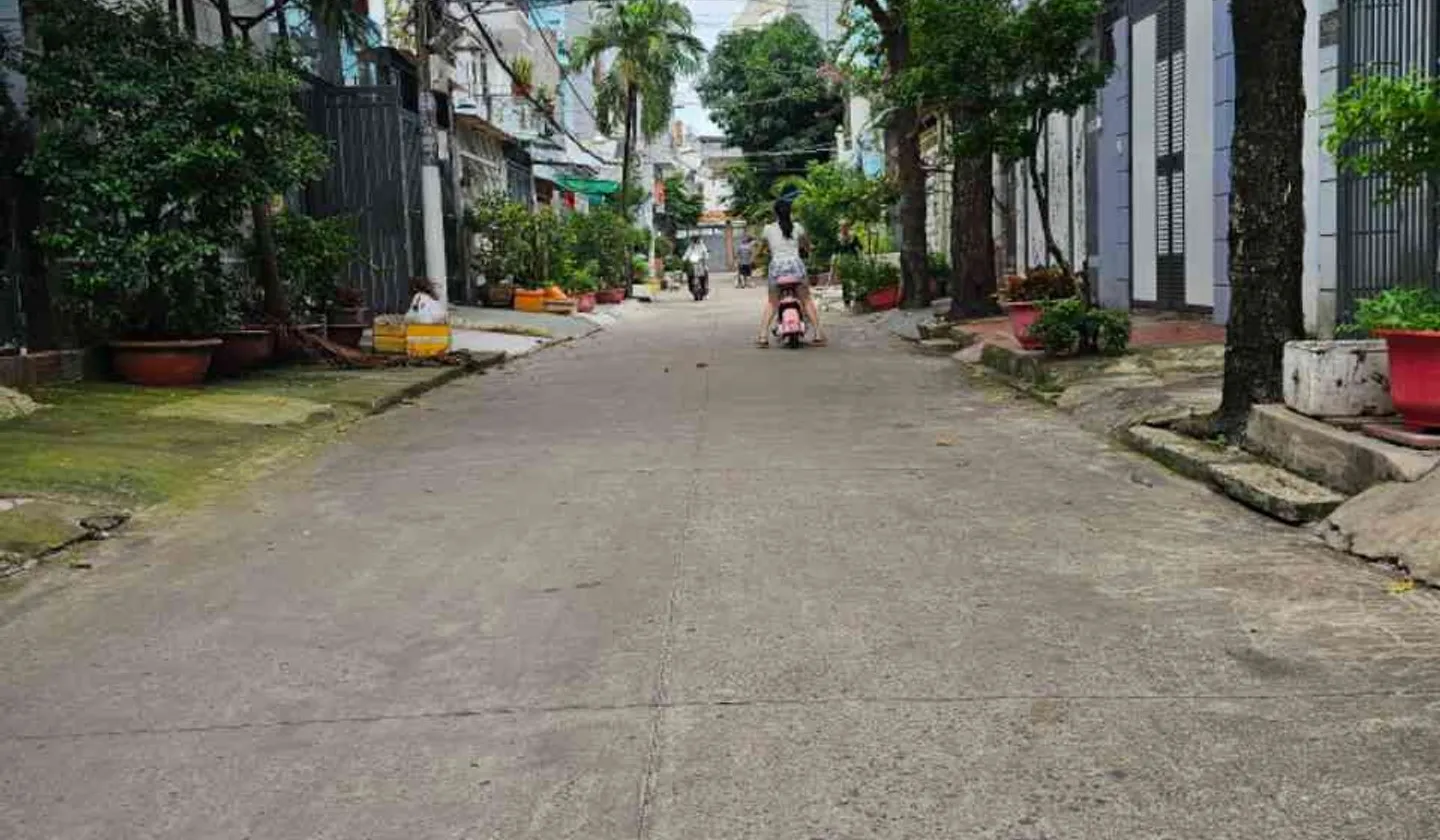 Mặt tiền kinh doanh . Đường số 7 . An hội đông , 3 phòng ngủ hơn 10 tỏi... Bán nhà riêng tại An Hội Đông, Hồ Chí Minh 01