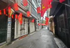Bán nhà riêng Mai Dịch, ngõ ô tô tránh, diện tích xây dựng 65m2, kinh doanh được... Bán nhà riêng tại Phú Diễn, Hà Nội 02