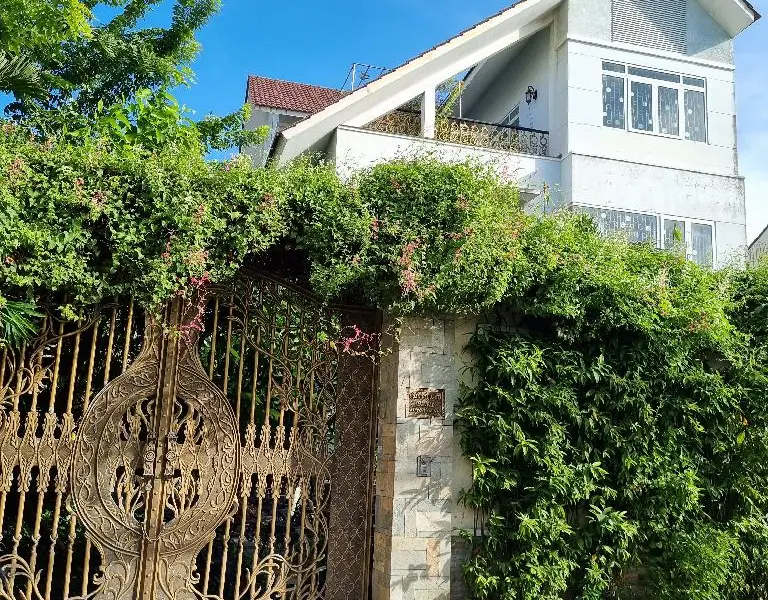 Biệt thự phố 3 tầng, Âu Cơ, Phường Tân Sơn Nhì, 8PN, ngang 16m, 435m2... Bán partner tại Tân Sơn Nhì, Hồ Chí Minh 01
