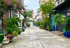Khách cần tìm nhà DT lớn 93m2 - mà ngang phải 8m - chỉ quanh 6ty - hẻm lớn 5m - LG thì bé tí... Bán nhà riêng tại Bình Hưng Hòa, Hồ Chí Minh 01