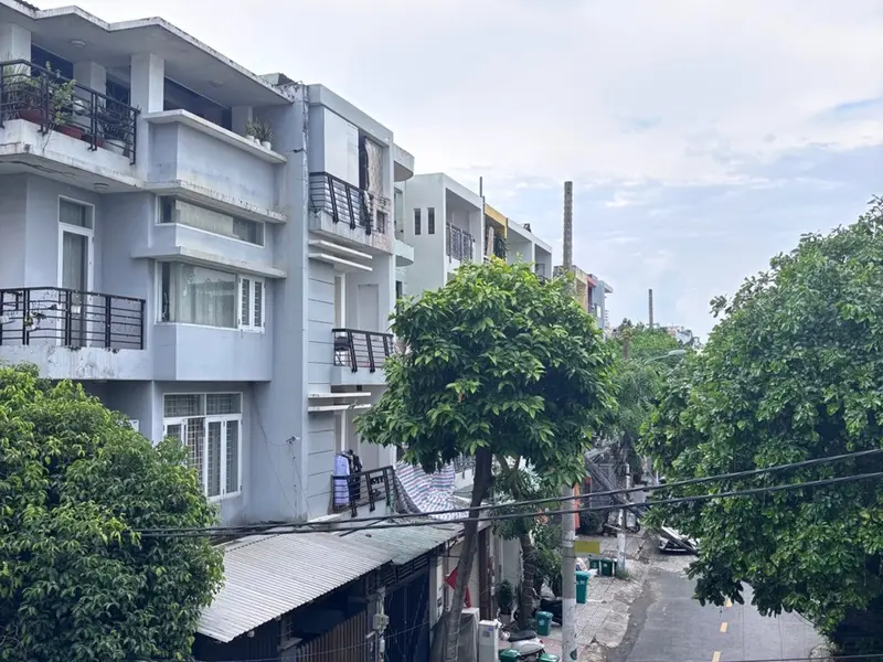 Bán nhà mặt phố 3 tầng 3PN 4WC tại Thủ Đức Hồ Chí Minh... Bán nhà mặt phố tại Thủ Đức, Hồ Chí Minh 01