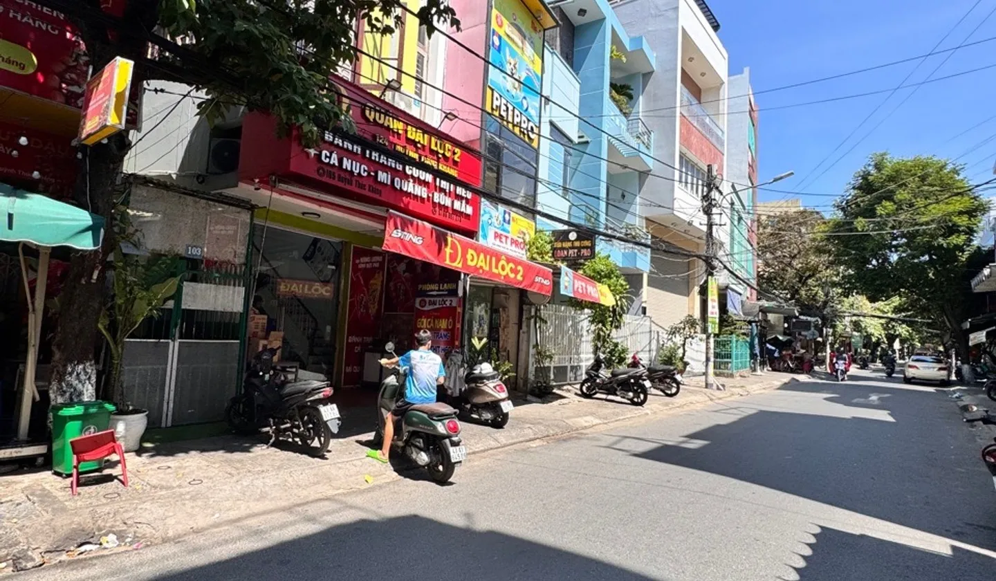 Nhà mặt phố trung tâm Hải Châu, cơ hội đầu tư độc đáo cần nắm bắt ngay... Bán nhà mặt phố tại Hải Châu, Đà Nẵng 01