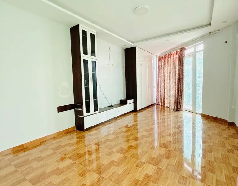 Bán nhà mặt phố 60m2, 5 tầng, mặt tiền kinh doanh rộng tại quận trung tâm... Bán nhà mặt phố tại Phú Thọ Hòa, Hồ Chí Minh 01