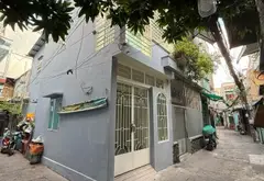 Nhà lô góc 2 tầng hẻm 3,5m Quận 7 giá 4,1 tỷ còn thương lượng... Bán nhà riêng tại Tân Hưng, Hồ Chí Minh 03