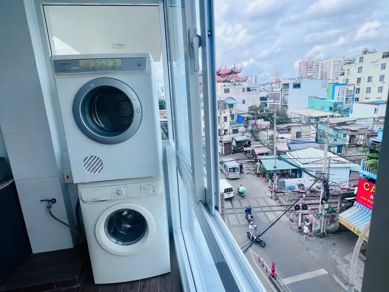 Nhà mặt phố 4 tầng hiện đại, vị trí đắc địa giá mềm... Bán nhà mặt phố tại Nhiêu Lộc, Hồ Chí Minh 01