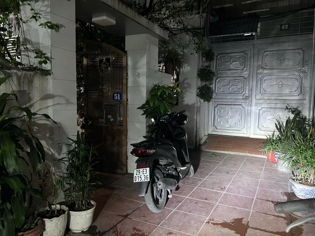 Nhà 3 tầng lô góc tại trung tâm Đống Đa giá 9.3 tỷ... Bán nhà riêng tại Láng, Hà Nội 01