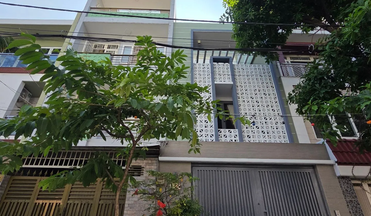 Nhà mặt phố 4 tầng kinh doanh sầm uất tại Tỉnh Lộ 10, Bình Tân... Bán nhà mặt phố tại An Lạc, Hồ Chí Minh 01