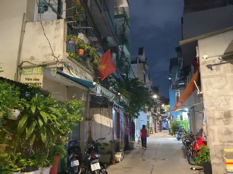 Nhà 2 tầng hẻm xe hơi, gần trung tâm Tân Bình giá siêu tốt... Bán nhà riêng tại Bảy Hiền, Hồ Chí Minh 01