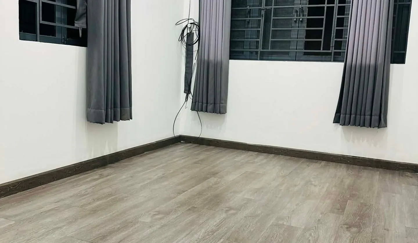 💥💥NỞ Hậu
🏡 40m² Sàn x 2PN
Giá 2.XxT🌹🌹TL
👍Vào Ở ngay
🌎Chu Văn An, Bình Thạnh
📋Sổ riêng đầy... Bán nhà riêng tại Bình Thạnh, Hồ Chí Minh 01