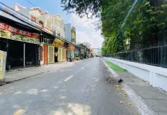 Nhà mặt phố kinh doanh sầm uất ngay Nhà thờ Khiết Tâm... Bán nhà mặt phố tại Tam Bình, Hồ Chí Minh 04