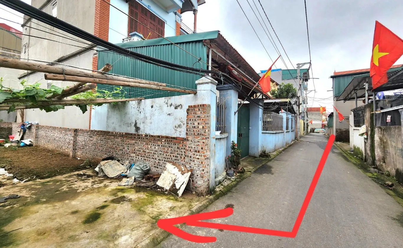 ☆ Đa Tốn/ Gia Lâm. Cách Vinhomes Gia Lâm chỉ 1km.
-->Mình bán mảnh đất 71 m2. Mặt tiền 4m hậu 4,2m.... Bán đất tại Gia Lâm, Hà Nội 01