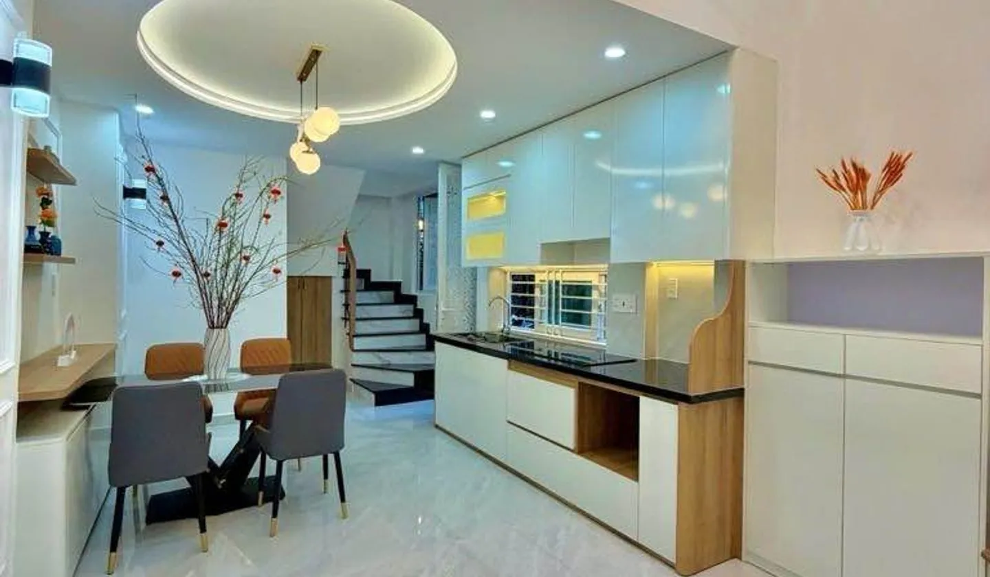 Nhà Phú Nhuận 5 tầng đẹp, giảm 300 triệu cực chất... Bán nhà riêng tại Phú Nhuận, Hồ Chí Minh 01
