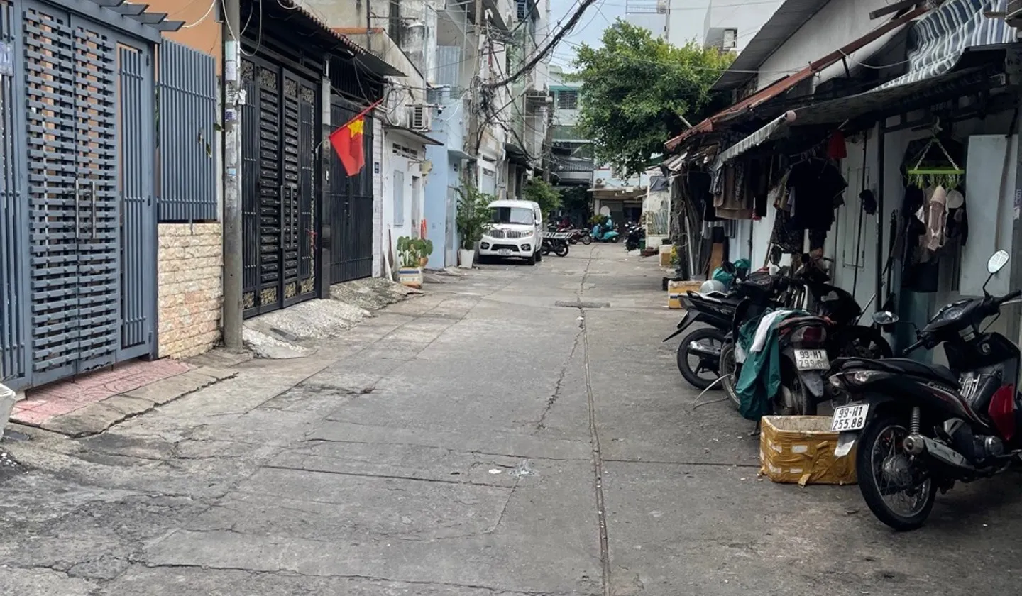 Bán nhà mặt tiền gần Lê Thúc Hoạch, diện tích rộng 114.9m2... Bán nhà riêng tại Phú Thọ Hòa, Hồ Chí Minh 01