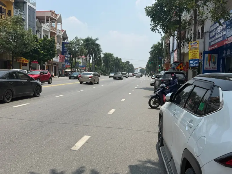 🔥 SIÊU PHẨM MẶT PHỐ Chuyên Thời trang TRUNG TÂM NGÃ 6 - TP BẮC NINH

📍 VỊ TRÍ VÀNG:... Bán nhà mặt phố tại Võ Cường, Bắc Ninh 01