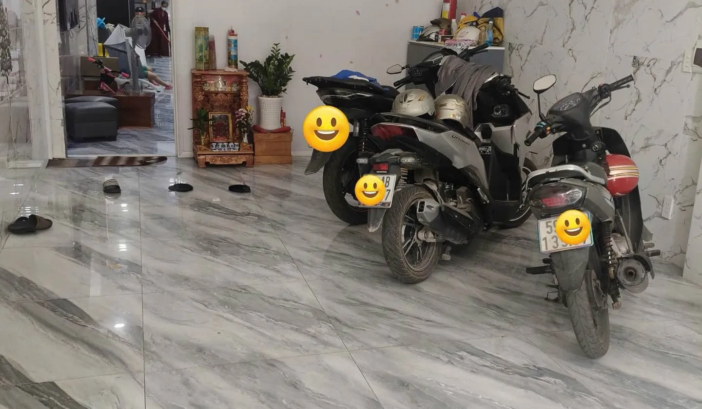 Bán nhà mặt phố 4 tầng 4 phòng ngủ Quận 2, giá 15.5 tỷ - 0918604219 C.Loan... Bán nhà mặt phố tại Bình Trưng, Hồ Chí Minh 01
