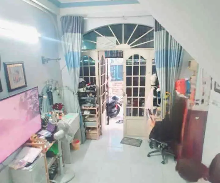 - NHỈNH 4 TỶ - NHÀ BTCT 3 TẦNG - 35M2 - 4PN & WC - NGUYỄN THÁI SƠN GÒ VẤP 
- Cách đường ôtô 5m... Bán nhà riêng tại An Nhơn, Hồ Chí Minh 01