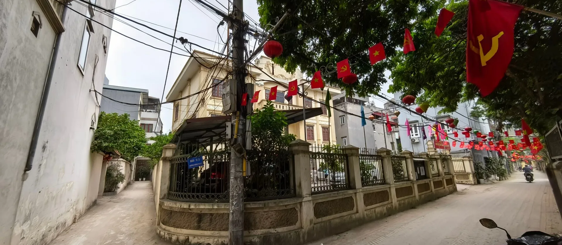 Bán đất tại Đông Ngạc, diện tích 236m2, pháp lý rõ ràng, giá 22,4 tỷ đồng... Bán đất tại Đông Ngạc, Hà Nội 01