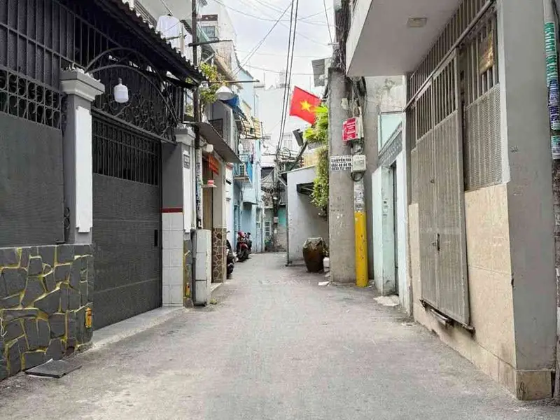 Bán nhà riêng 4 tầng 2PN 3WC diện tích 33m2 tại quận Tây Hồ... Bán nhà riêng tại Bảy Hiền, Hồ Chí Minh 01