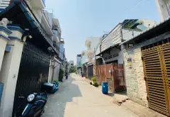 NGANG KHỦNG 5 - HXH VUÔNG VỨC , DIỆN TÍCH KHỦNG GIÁ RẺ 💥... Bán nhà riêng tại Tăng Nhơn Phú, Hồ Chí Minh 03