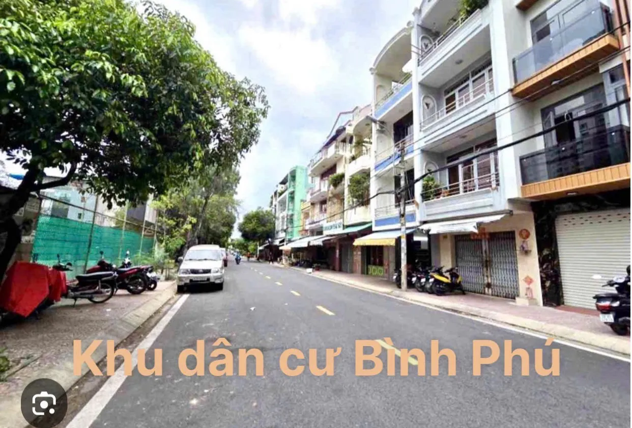 B.án Nh.à Mặt Tiền Q.6 gần Trường TH Phạm Văn Chí - Him Lam - Bình Phú
DTSD: 151.2 m2 - SHR -... Bán nhà mặt phố tại Bình Tiên, Hồ Chí Minh 01