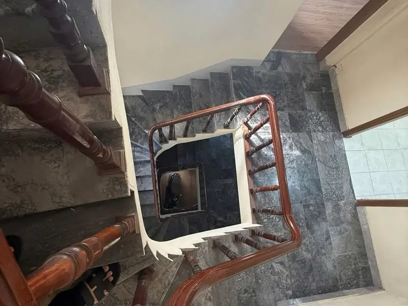Bán nhà riêng 4 tầng tại Tây Hồ, 3 mặt thoáng, mặt tiền rộng 9.9m... Bán nhà riêng tại Tây Hồ, Hà Nội 01