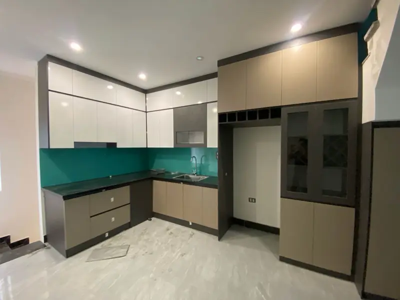 Nhà 5 tầng thiết kế tân cổ điển gần cầu Nhật Tân, ngõ ô tô rộng rãi, giá 5.5 tỷ... Bán nhà riêng tại Phúc Thịnh, Hà Nội 01