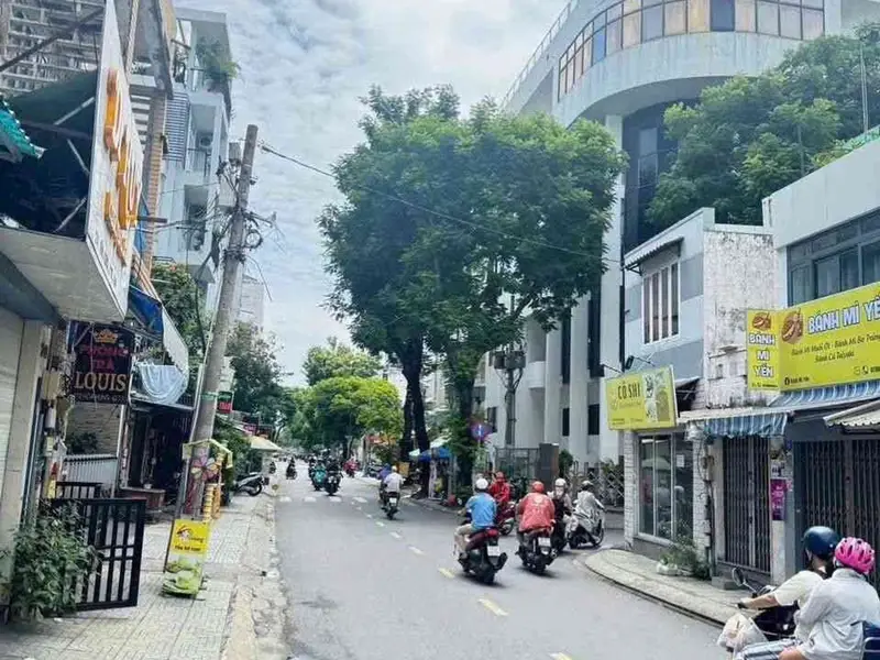 NHÀ MT HÒA HƯNG Q.10 3 TẦNG... Bán nhà mặt phố tại Nhiêu Lộc, Hồ Chí Minh 01