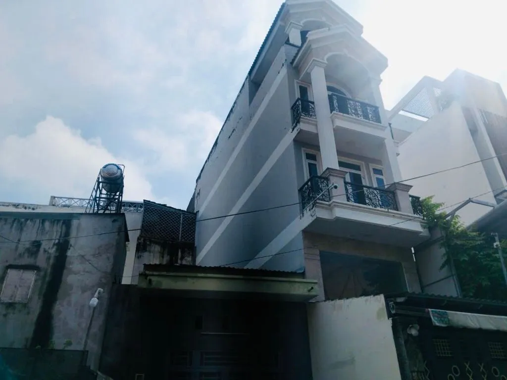 💰 GIÁ MỚI 11,8 TỶ | TÂY THẠNH – TÂN PHÚ
🏡 96m² | 5 tầng BTCT | 5PN, 6WC | sân thượng lớn.
🚗 Hẻm... Bán nhà riêng tại Tây Thạnh, Hồ Chí Minh 01