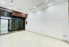 Bán nhà riêng 5 tầng 8 phòng ngủ tại Tây Sơn, Đống Đa với thang máy và mặt tiền rộng... Bán nhà riêng tại Đống Đa, Hà Nội 03