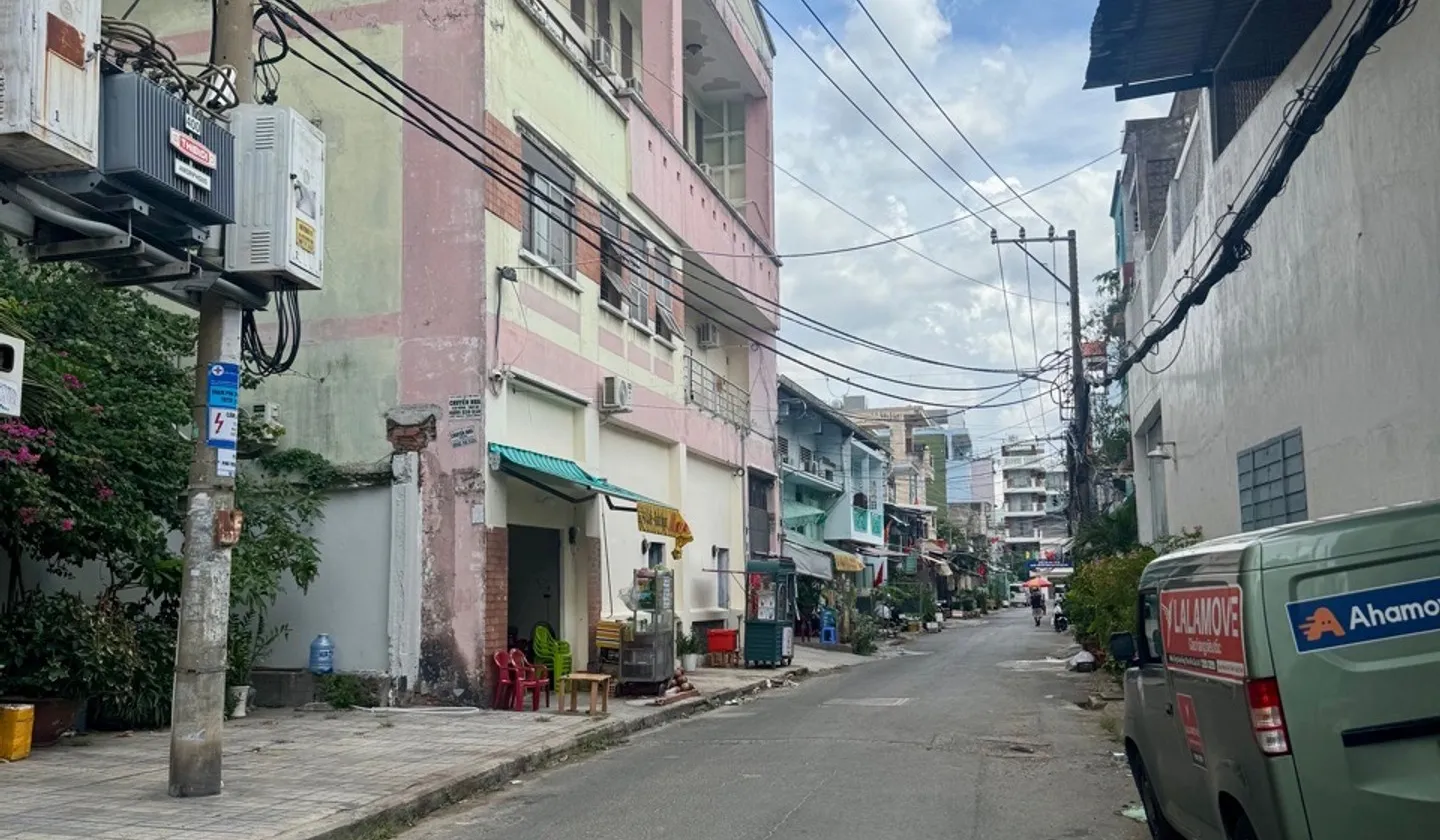 Bán nhà riêng 88.9m2 tại Tân Phú, Trịnh Đình Trọng, hẻm xe tải 10m, kinh doanh được... Bán nhà riêng tại Tân Phú, Hồ Chí Minh 01