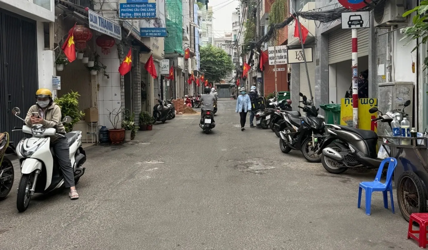 Nhà góc 2 mặt thoáng cho thuê kinh doanh Nguyễn Trãi... Bán nhà riêng tại Cầu Ông Lãnh, Hồ Chí Minh 01