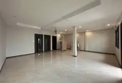 NHÀ MỚI NỘI THẤT SANG TRỌNG.
HẺM XE HƠI QUAY ĐẦU.
Dt 82m2 - 4Tâng/ST - THANG MÁY
ĐƯỜNG AN BÌNH Q5... Bán nhà riêng tại An Đông, Hồ Chí Minh 07