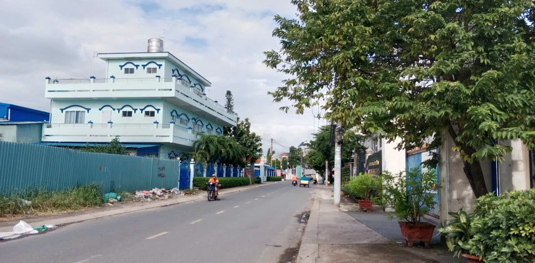 Nhà lô góc mặt tiền kinh doanh cực đỉnh, 2 tầng giá hợp lý... Bán nhà mặt phố tại Xuân Thới Sơn, Hồ Chí Minh 01