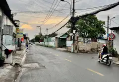 Nhà mặt tiền 17m gần chợ Hiệp Thành - Kinh doanh sầm uất... Bán nhà mặt phố tại Tân Thới Hiệp, Hồ Chí Minh 01