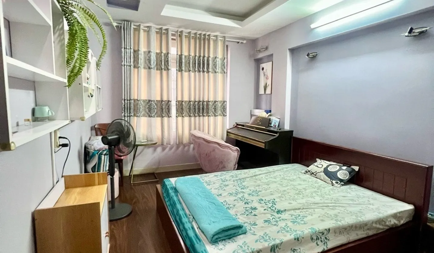 TRUNG TÂM TÂN BÌNH - SÁT SÂN BAY - HẺM XE HƠI ĐỖ CỬA, SÁT MẶT TIỀN - NHÀ 4 TẦNG HOÀN CÔNG ĐỦ... Bán nhà riêng tại Tân Sơn Hòa, Hồ Chí Minh 01