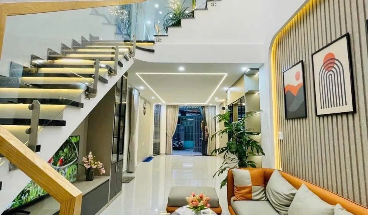Bán nhà Nguyễn Tư Giản 5 tầng góc 3 mặt tiền hẻm xe hơi, vào ở ngay... Bán nhà riêng tại An Hội Tây, Hồ Chí Minh 01