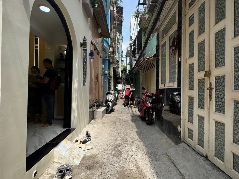 Cơ hội hiếm có nhà 2 tầng vị trí vàng Quận 8, chỉ 5.98 tỷ... Bán nhà riêng tại Chánh Hưng, Hồ Chí Minh 01
