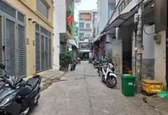 Nhà riêng 4 tầng rộng rãi tại khu vực an ninh, tiện xe hơi ra vào... Bán nhà riêng tại Bình Trị Đông, Hồ Chí Minh 07