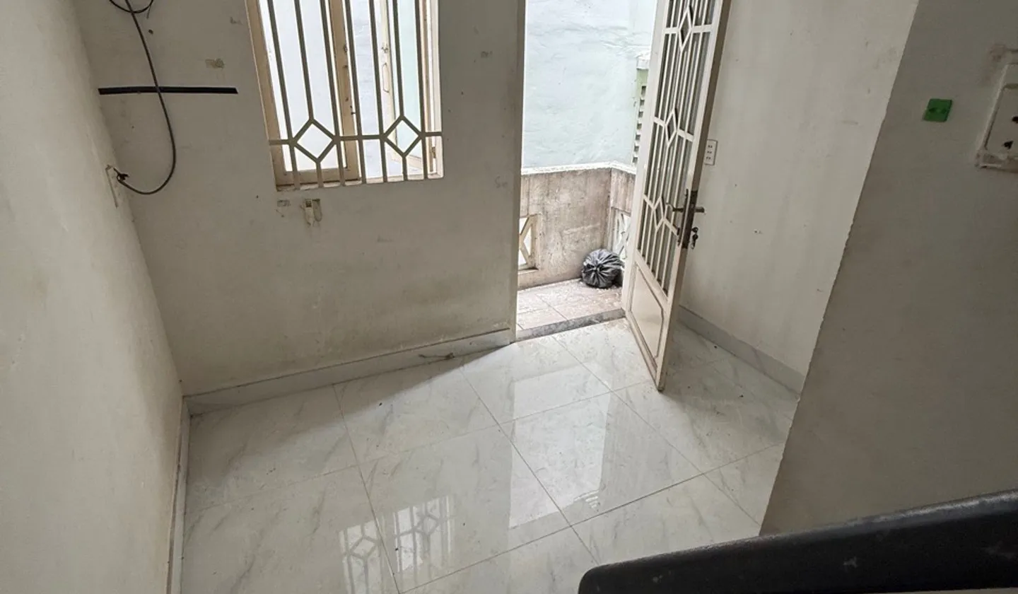 Nhà đẹp gần mặt tiền Hoàng Sa - Quận 1... Bán nhà riêng tại Tân Định, Hồ Chí Minh 01