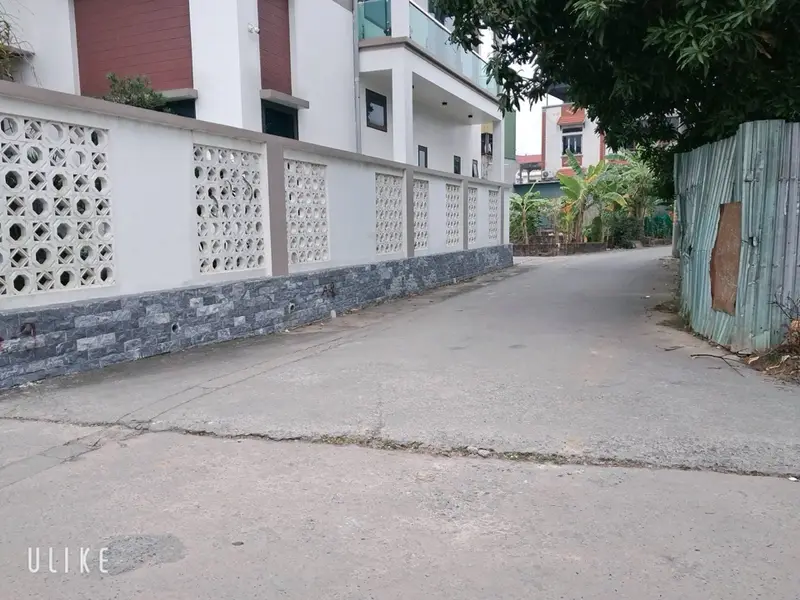 🔥 NHỈNH 2 TỶ – 60 m NGUYÊN KHÊ, PHÚC THỊNH 🔥
🏡 Diện tích rộng 60m2
🚗 Ô tô vào đất... Bán đất tại Phúc Thịnh, Hà Nội 01