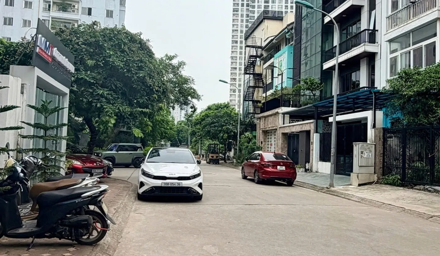 Bán nhà riêng 4 tầng diện tích 120m² tại An Dương Vương, khu nhà vườn Tây Hồ... Bán nhà riêng tại Phú Thượng, Hà Nội 01