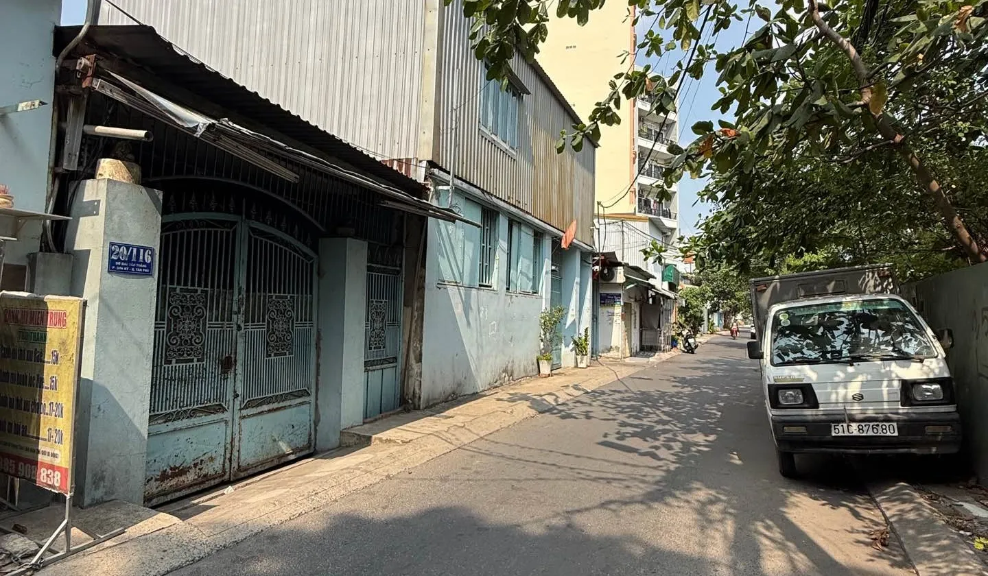 Bán nhà riêng diện tích 129m² tại quận Tân Sơn Nhất giá 18 tỷ... Bán nhà riêng tại Tân Sơn Nhì, Hồ Chí Minh 01