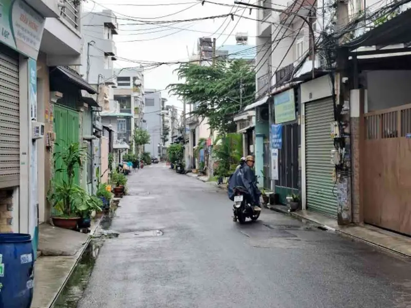 Nhà 4 Tầng Hiện Đại Văn Phòng & Ở Tại Trung Tâm Quận... Bán nhà riêng tại Bình Tân, Hồ Chí Minh 01