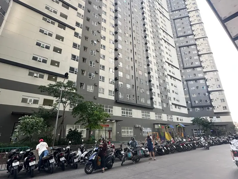 Bán căn hộ cao cấp 80m2 tầng 8 view hồ bơi quận 8... Bán căn hộ chung cư tại Chánh Hưng, Hồ Chí Minh 01