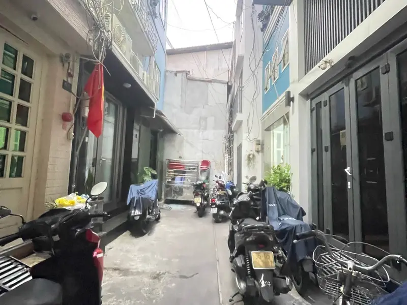 Cơ Hội Vàng Sở Hữu Nhà Hẻm Nguyễn Trãi Quận 1, 5 Tầng Giá Tốt... Bán nhà riêng tại Bến Thành, Hồ Chí Minh 01
