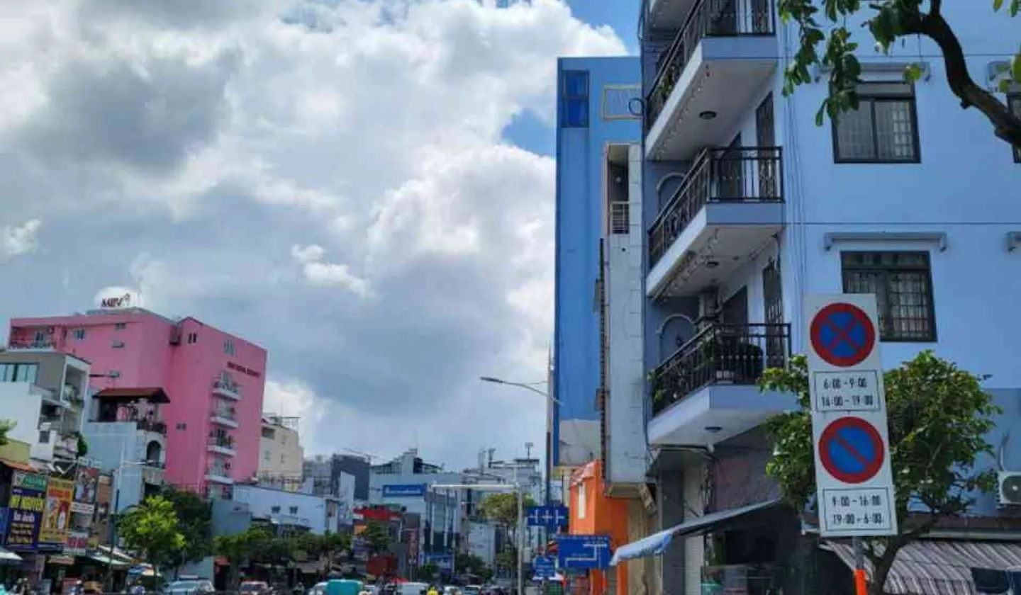 Nhà phố 6 tầng sang trọng, vị trí vàng Quận 1... Bán nhà mặt phố tại Cầu Ông Lãnh, Hồ Chí Minh 01