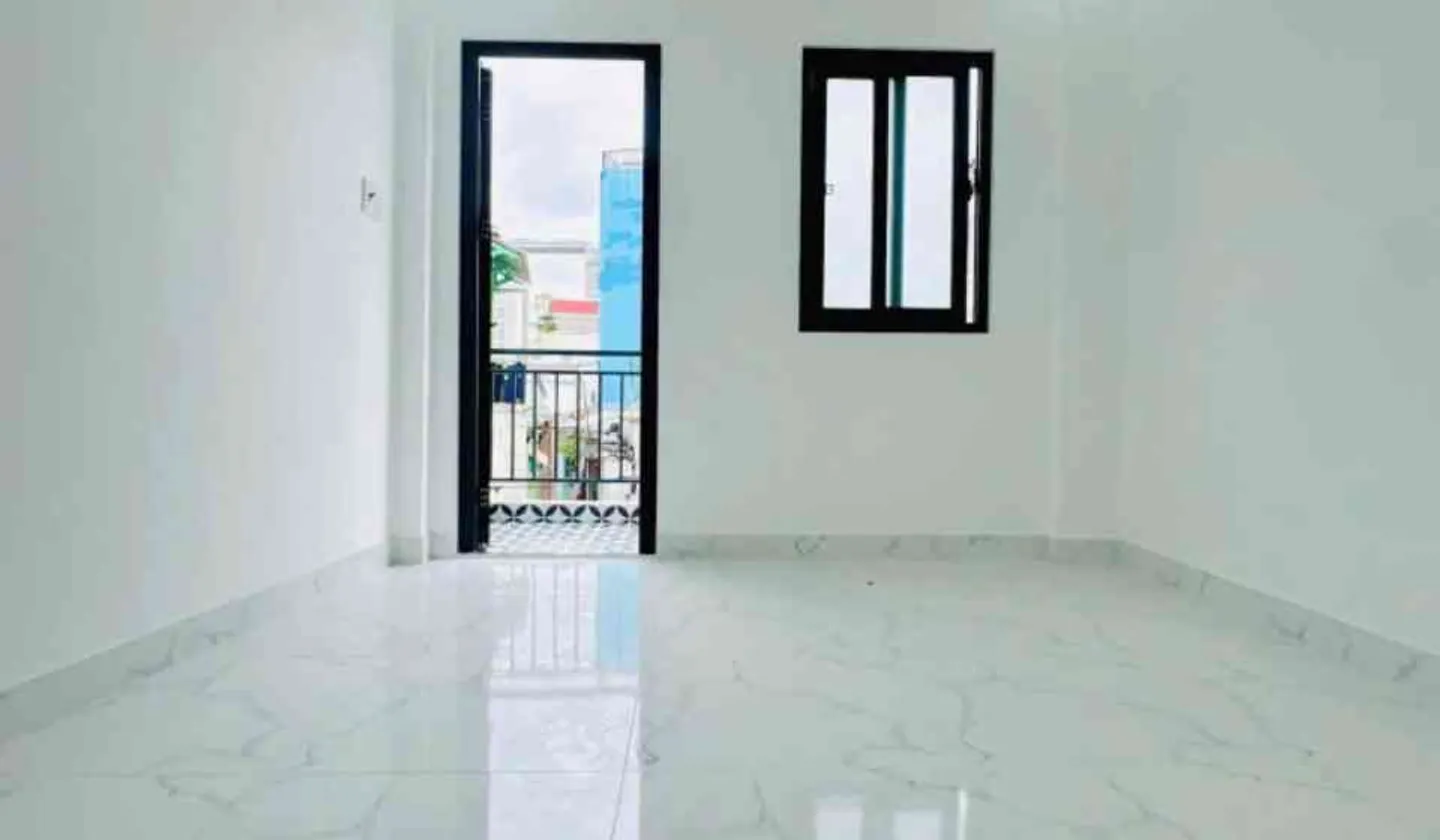 Bán nhà riêng 4 tầng, 15.3m², đường Âu Dương Lân, P.3 Quận 8, , pháp lý chuẩn... Bán nhà riêng tại Chánh Hưng, Hồ Chí Minh 01