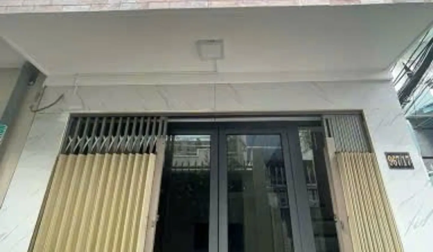 Bán nhà 2 tầng góc mặt tiền tại quận 7, giá 2.9 tỷ... Bán nhà riêng tại Tân Hưng, Hồ Chí Minh 01