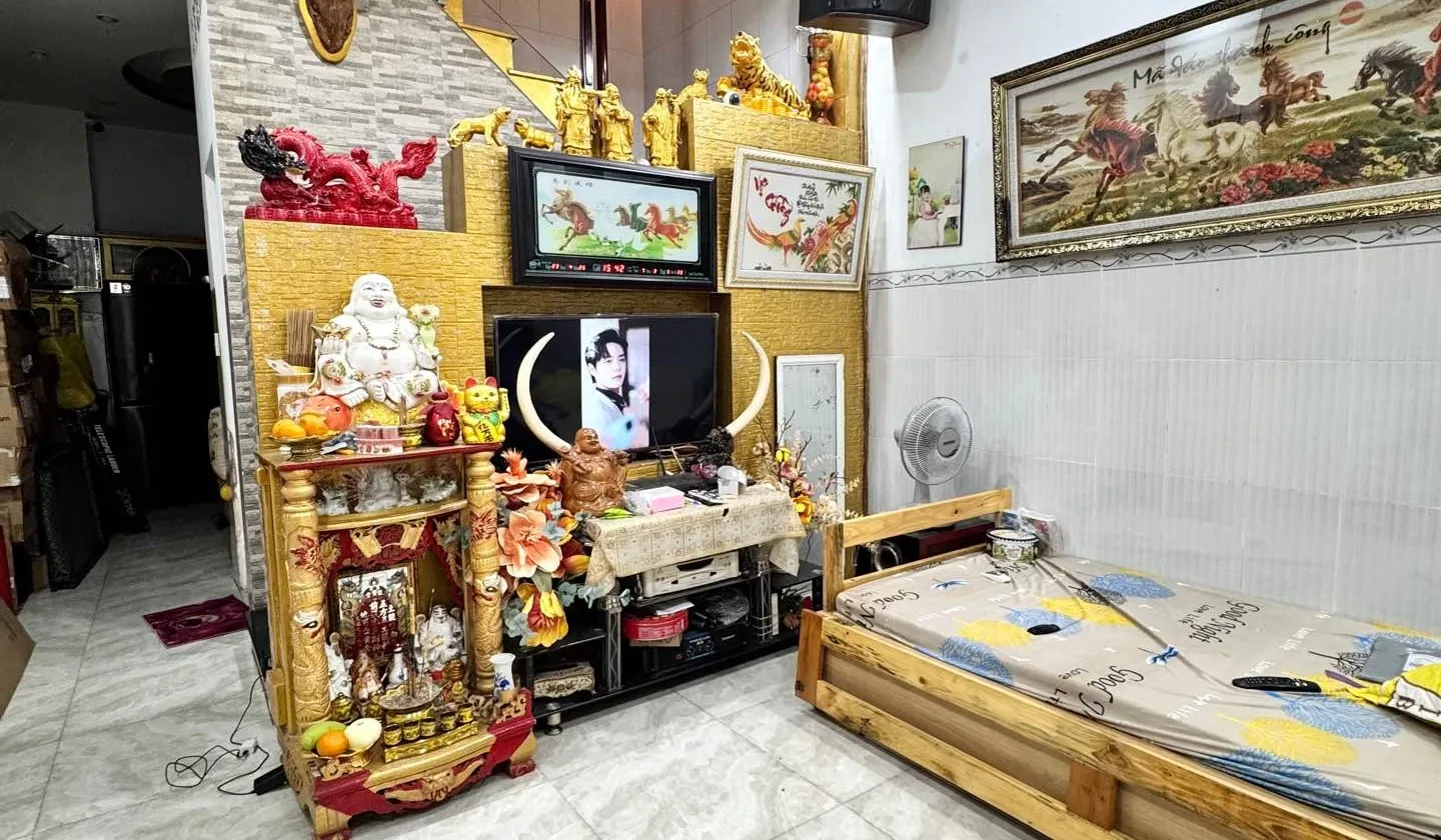 NHÀ HẺM XE HƠI ĐỖ CỬA. ĐƯỜNG 26/3 BÌNH HƯNG HÒA. 40M2. KHU DÂN CƯ AN NINH.GẦN TRƯỜNG HỌC.SIÊU THỊ.... Bán nhà riêng tại Bình Hưng Hòa, Hồ Chí Minh 01